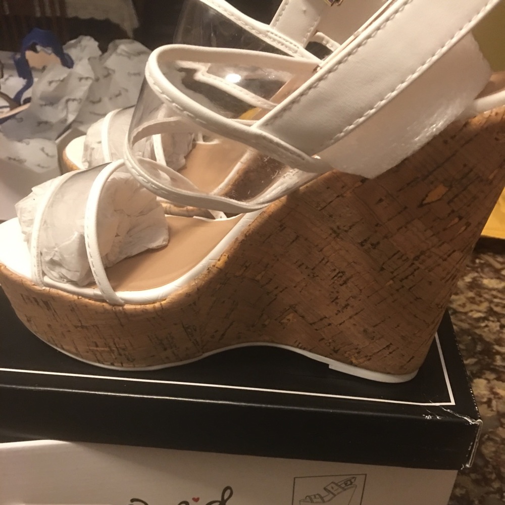 Quipid wedge shoes